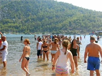 Marmaris'te 2013 yazı renkli geçecek