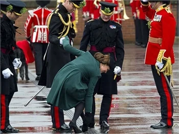 Middleton düşmekten son anda kurtuldu