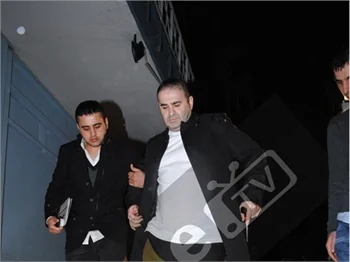 Şafak Sezer: Dizi de bitti; diz de bitti!