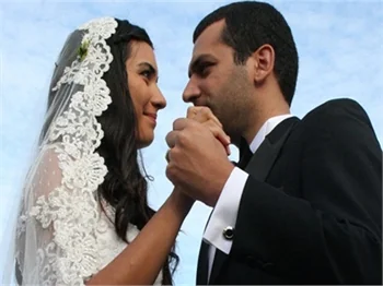 'Asi' dizisi Brezilya ve Kanada’da yayınlanacak!