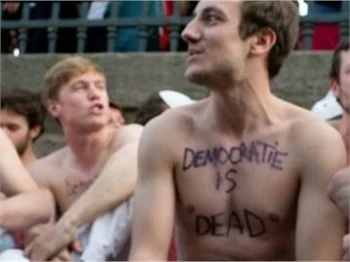 Fransa'da Femen'e karşı Hommen