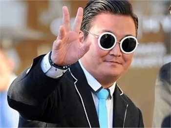 Cannes'te sahte PSY şoku!