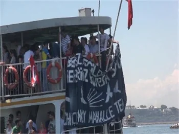 CHP'liler vapurla Beşiktaş'a, sonra Taksim'e!