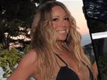 Diva'dan bikini şov!