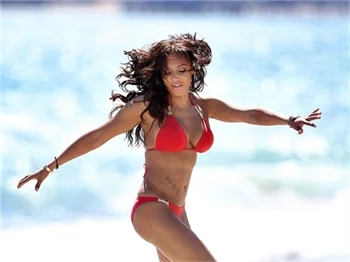 Spice Girls kızı Mel B'nin sahil keyfi...