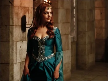 Ruslar, Meryem Uzerli'yi istiyor!