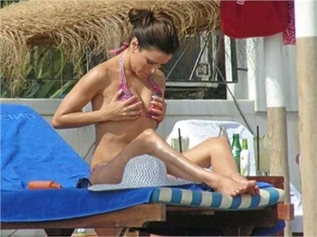 İnce görüneceğim diye 'ne çektin be Eva Longoria'!