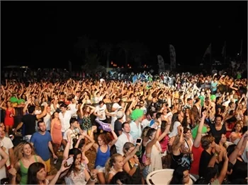 Çeşme'de LMFAO rüzgarı!