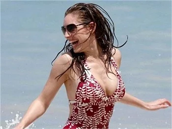 Kelly Brook aşk acısını İstanbul'da unutacak!
