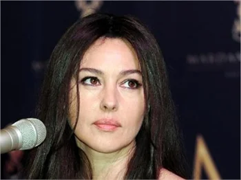 Bellucci kocasını Azeri işadamı için mi terketti