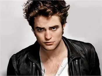 Robert Pattinson: "Çok yalnızım"