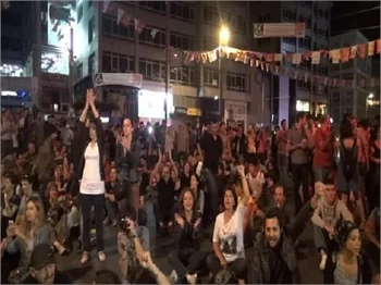 ODTÜ'deki direnişe Kadıköy'den destek!
