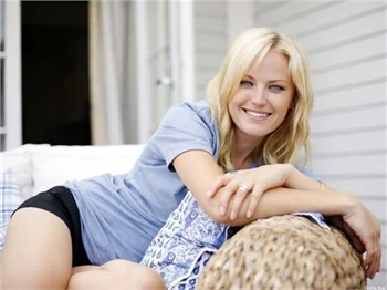 Malin Akerman'dan bekaret itirafı