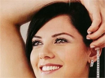 Ahu Türkpençe: Seks satsaydı, gişe patlardı!