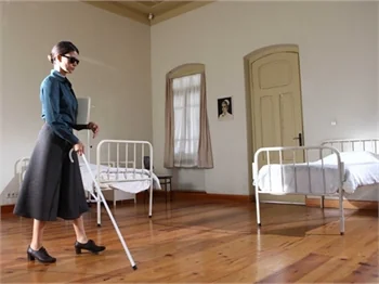 Beren Saat'in karanlıkla sınavı