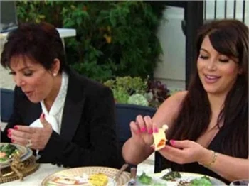 Kim Kardashian kızının plasentasını yiyecek!
