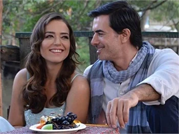 Bir dizi aşkı daha gerçek oldu!