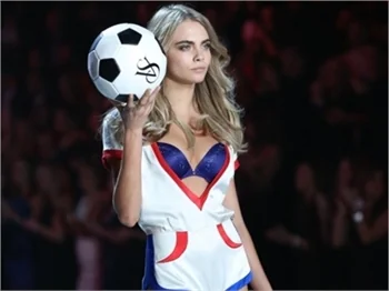 En seksi Victoria Secret Melekleri!