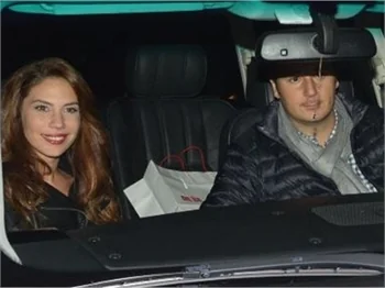 Zeynep Beşerler Emir İçgören çiftinin balayı bitmemiş!