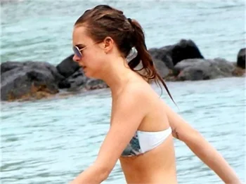 Cara Delevingne'den çekici kareler!