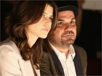 Beren Saat, "Önce aşk" dedi!