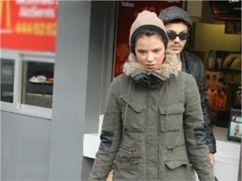 Selen Seyven: 'Gidin buradan!'