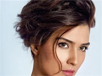 Tuba Büyüküstün'den "Kara Para Yalan Aşk" açıklaması!