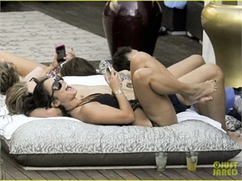Vanessa Hudgens Hayranlarını şaşırttı!