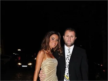 Özlem Yıldız-Sinan Serter çifti hacizden kurtuldu!