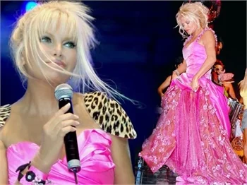 Ajda Pekkan sabahları sevenleri ile buluşuyor!