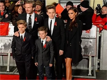 Beckham ailesi taşınıyor mu?
