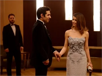 Beren Saat ile Mert Fırat'ın en zor sahnesi!
