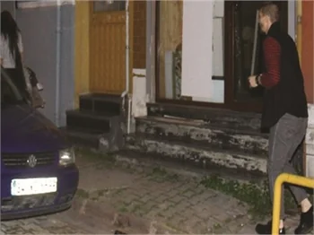 ''Seni ilgilendiriyor mu!''