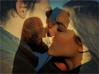 Demet Özdemir ile Ekin Koç, İzzet Çapa'ya konuştu!
