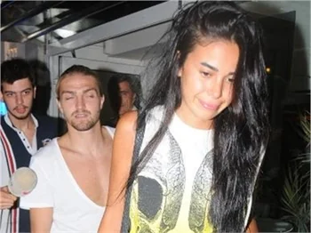 Asena ile Caner'in keyfi yerinde!