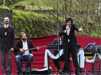 'Sevdaluk' dizisinde ilgiç taklitler!