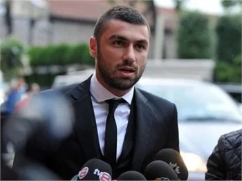 Buse Terim'in düğününe ünlü akını!