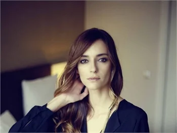 Sema Şimşek'e 10 yaş genç sevgili!
