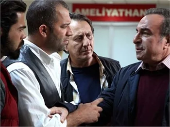 Arka Sokaklar'da sürpriz karar!
