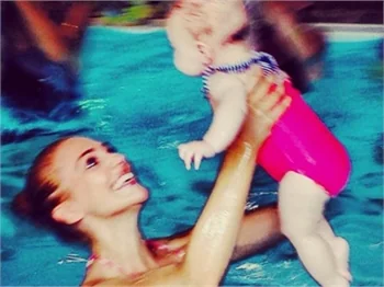 İşte Meryem Uzerli'nin kızı Lara