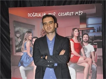 Metalci eş galayı terk etti