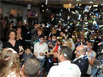 Unutulmaz eğlencenin uğrak mekanı: Zorba Taverna