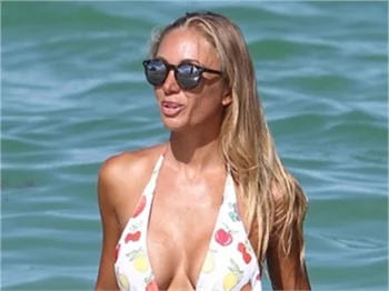 Laura Cremaschi tatilde!
