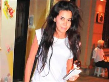 Asena Erkin ücretini ikiye katladı!