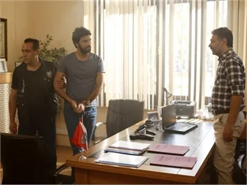 "Kara Para Aşk"ı komşu da çok sevdi!