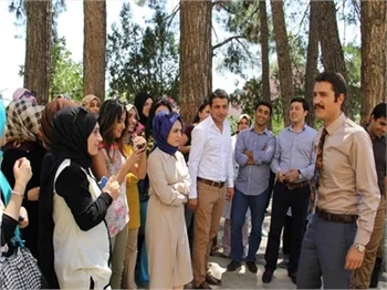 Yedi Güzel Adam’a büyük ilgi