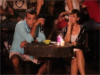 Zeynep ve Ozan balayında!