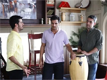'Kiraz Mevsimi'nde kadın ittifakı!