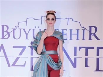 Gaziantep şehr-i medeniyetler defilesi büyüledi!