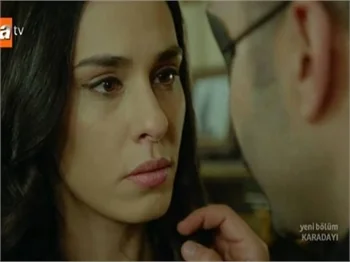 Karadayı'nın Nilay'ı boşandı!